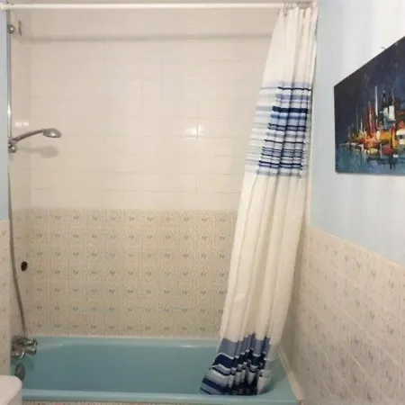 Apartment Royan, 2 Pieces, 4 Personnes - Fr-1-305-1494 Royan