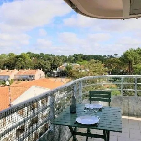 Apartment Royan, 2 Pieces, 4 Personnes - Fr-1-305-1494 Royan